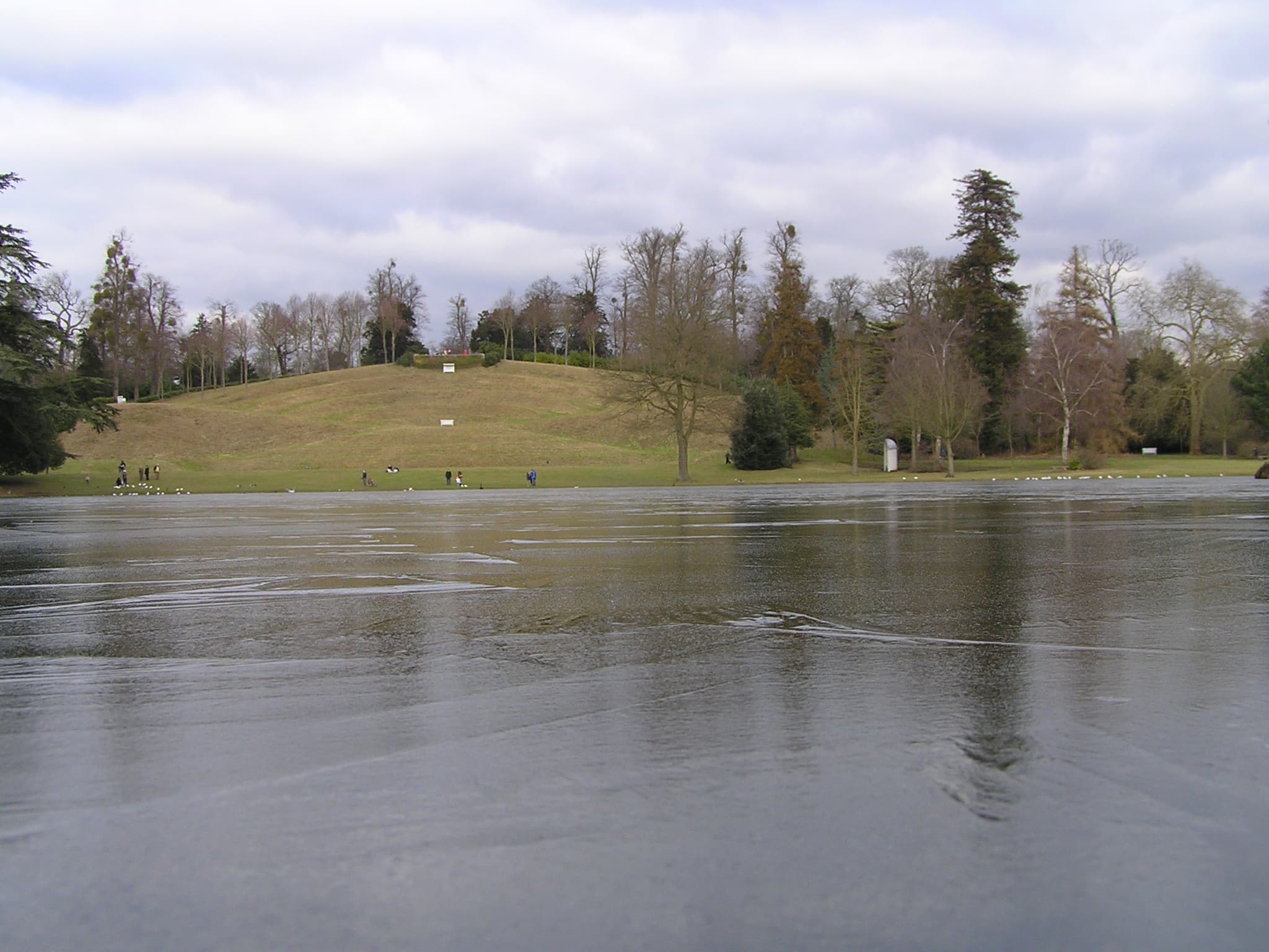 Claremont Landscape Garden, Esher: the amphitheatre, the lake and the walk